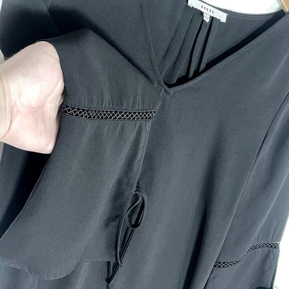 RO&DE Women’s Black Boho Vneck Crochet Trim Bell Cuff Top medium - Picture 5 of 6